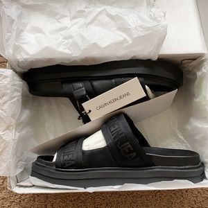 Calvin Klein Flat Slippers Platform - Black